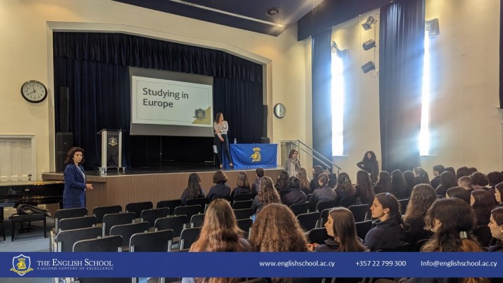 Year 6 students receive valuable information on living and studying in Europe